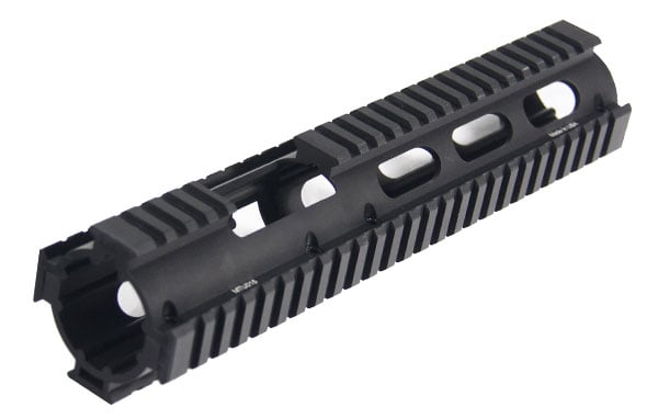 UTG PRO Model4/AR-15 Extended Carbine Length Drop-in Quad Rail