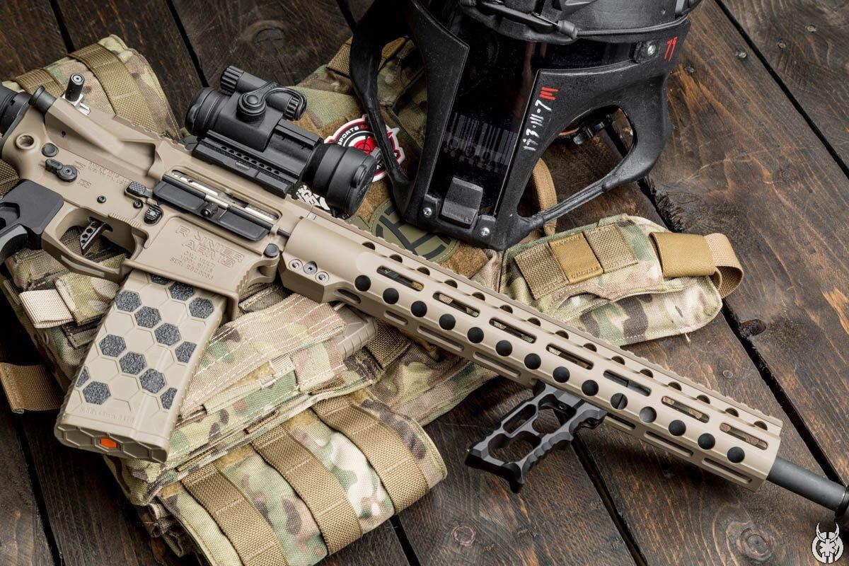 Tyrant Designs AR-15/10 HALO Mini M-LOK Vertical Forergrip - AR15Discounts