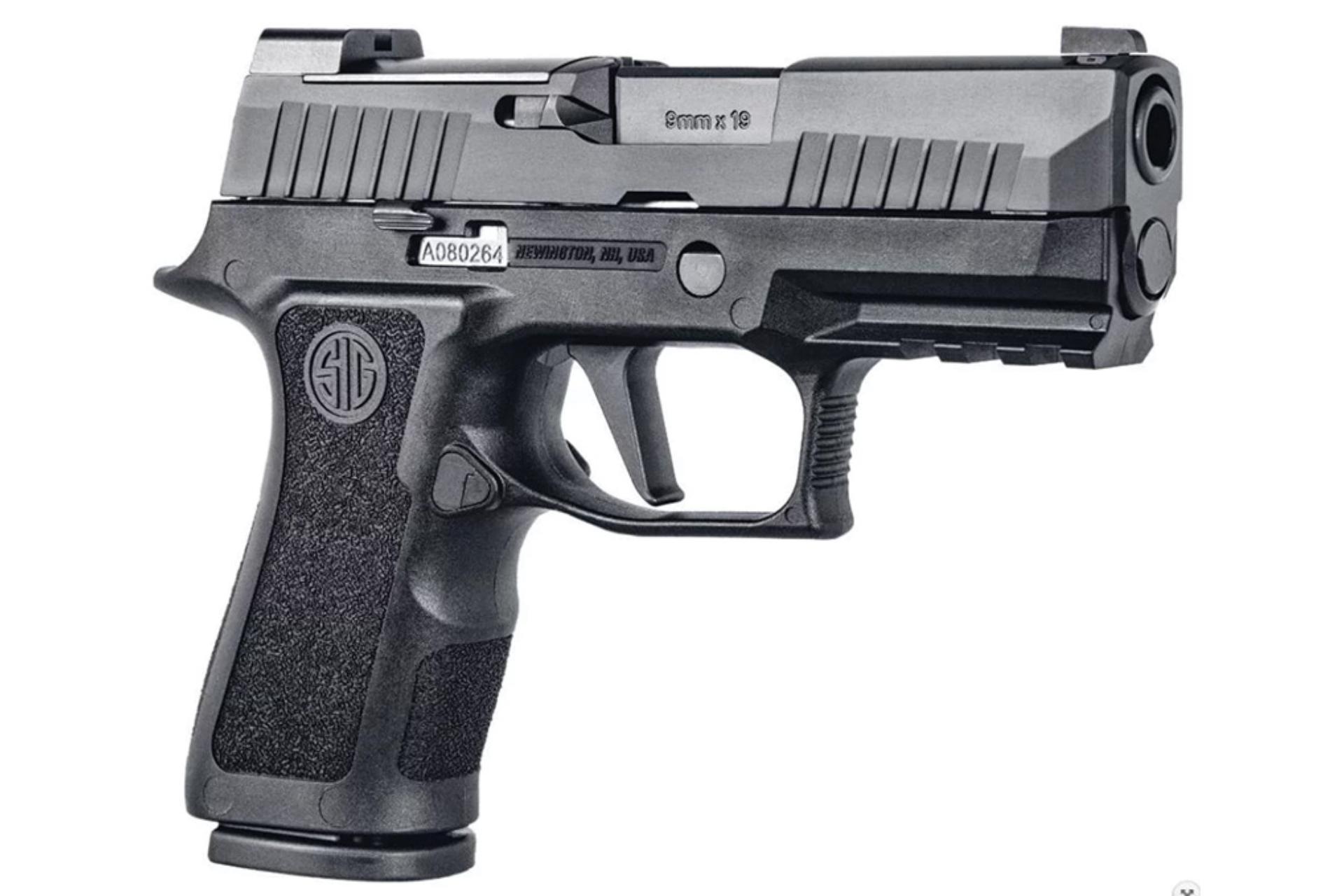 Sig Sauer P320 Striker Fired 3.6" 9MM 10rd Compact Semi-auto Pistol - Black